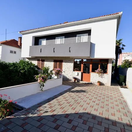 Apartman Modric Zara